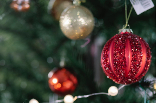 Make the Holidays Shine with Artificial & Flocked Trees